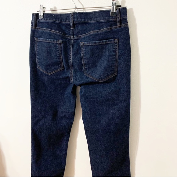 Ann Taylor LOFT Modern Straight Dark Wash Denim Jeans Five Pocket Styling 28/6 - Picture 5 of 11